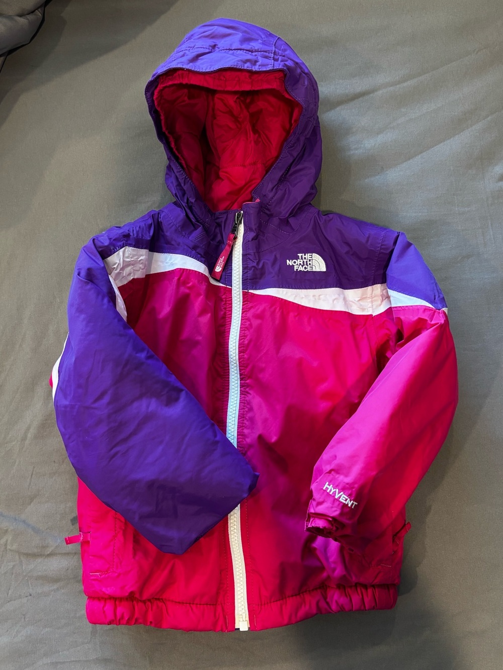 The North Face Girls 3T HyVent Pink Purple Hooded Rain Jacket